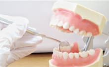 お口の状態確認と歯周病検査