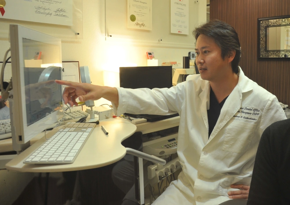 歯がほとんど残っておらず不安な日々を過ごす方へ